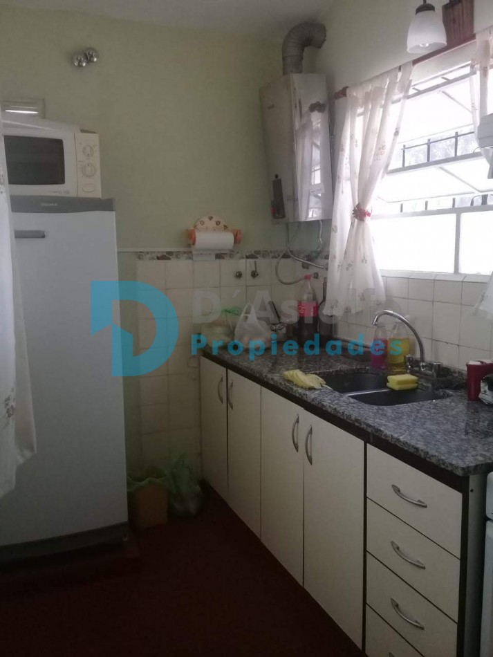 Increible Casa Quinta en un Predio Parquizado de 2568 m²