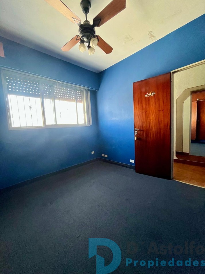 Excelente propiedad 5 ambientes en primer Piso