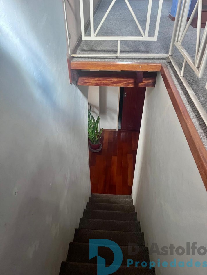 hermoso PH de 2 pisos