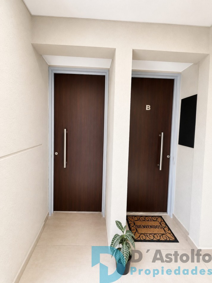 Impecable monoambiente c/cochera en alquiler