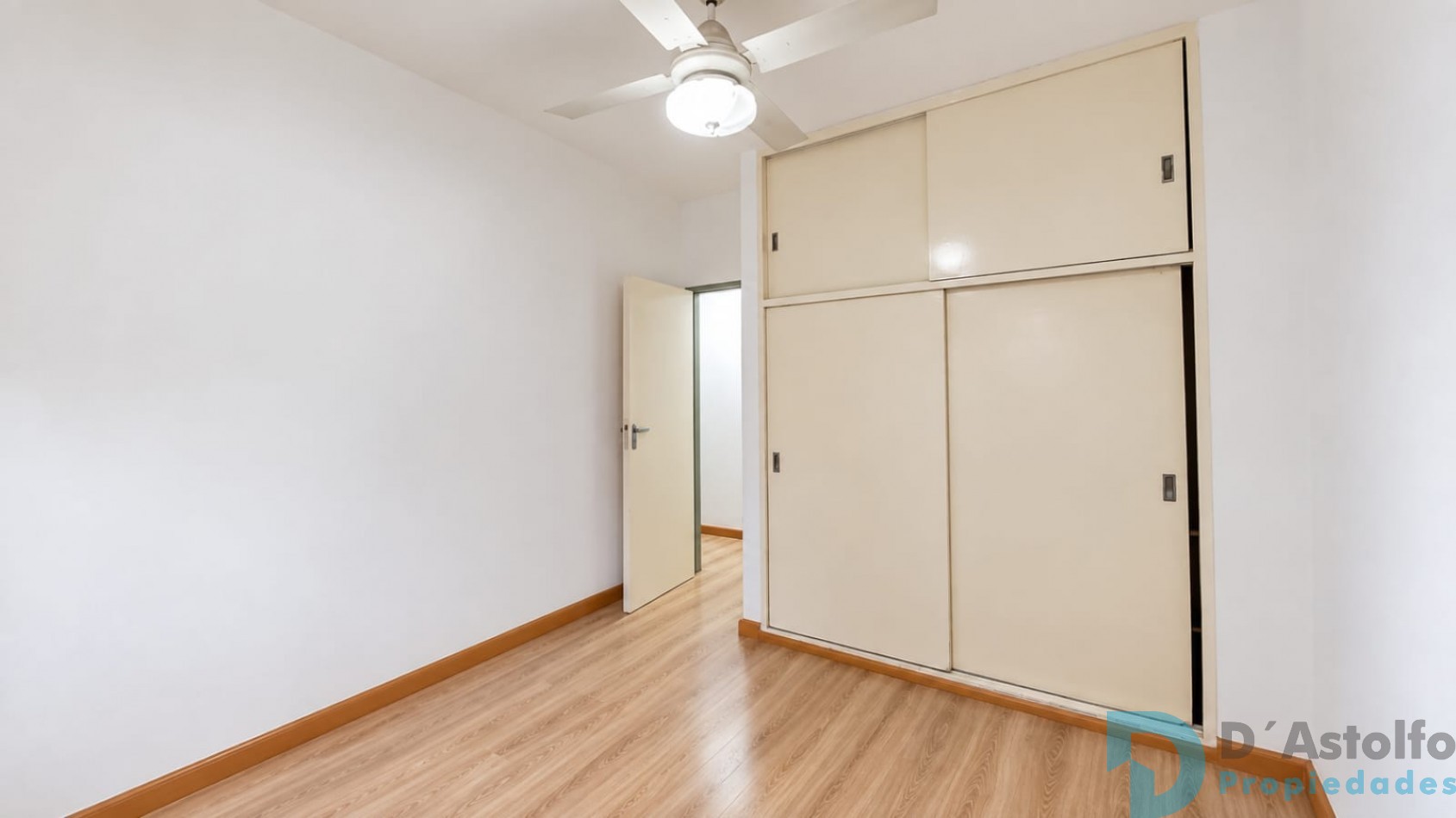 Venta 2 ambientes con renta activa 