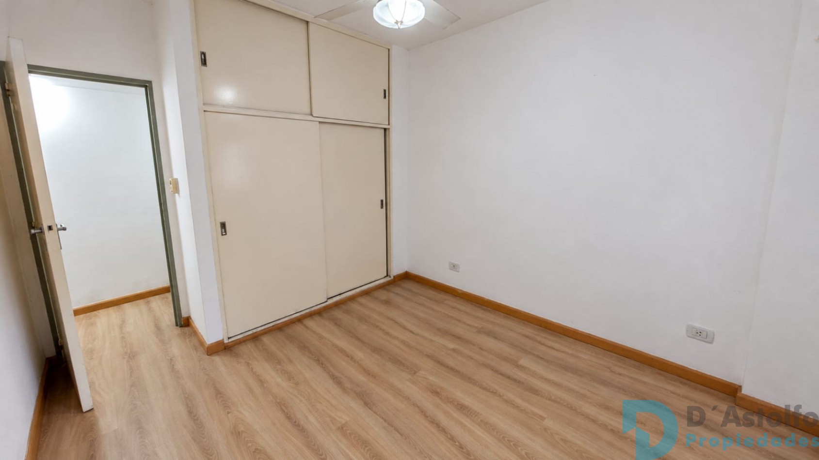 Venta 2 ambientes con renta activa 